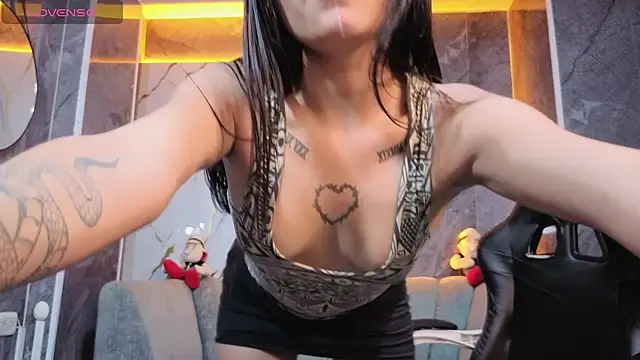 Tamy b  online show from April 25, 2026, 3:42 am