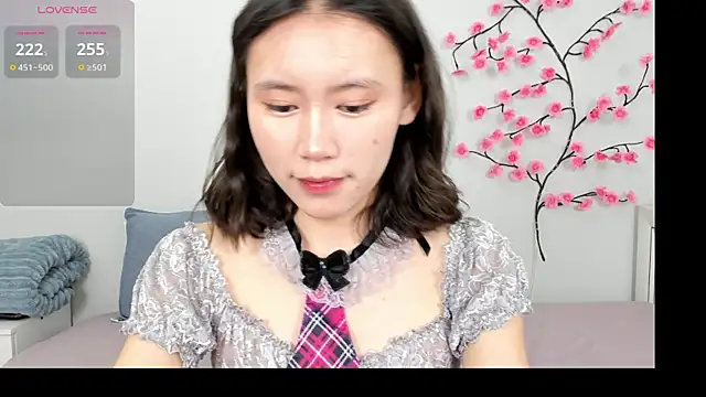 Snapshot of Kiraeko chatting on June 18, 2026, 10:25 pm Kiraeko online show from June 18, 2026, 10:25 pm