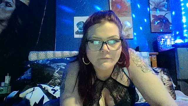 Sexymilf6992 online show from March 18, 2026, 1:42 am