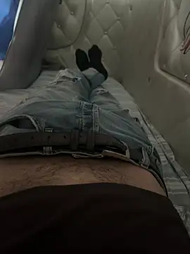 Snapshot of frenk33 chatting on March 15, 2026, 7:36 am frenk33 online show from March 15, 2026, 7:36 am