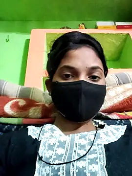 Cute aroshi online show from March 3, 2026, 10:10 am