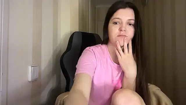 Eloise Pattie online show from March 17, 2026, 10:46 pm