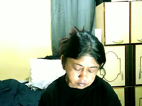 Snapshot of IndianPleasures21 chatting on May 26, 2026, 5:25 am IndianPleasures21 online show from May 26, 2026, 5:25 am