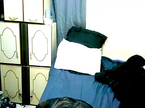 Snapshot of IndianPleasures21 chatting on June 14, 2026, 2:24 am IndianPleasures21 online show from June 14, 2026, 2:24 am