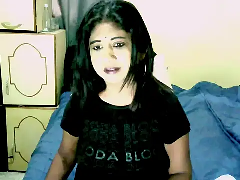Snapshot of IndianPleasures21 chatting on July 20, 2026, 7:22 am IndianPleasures21 online show from July 20, 2026, 7:22 am