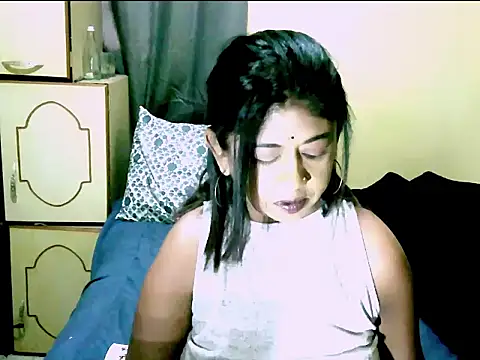 Snapshot of IndianPleasures21 chatting on July 28, 2026, 6:20 am IndianPleasures21 online show from July 28, 2026, 6:20 am