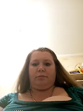 KiraStanton online show from March 7, 2026, 1:02 am