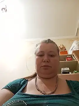 Snapshot of KiraStanton chatting on June 16, 2026, 7:16 pm KiraStanton online show from June 16, 2026, 7:16 pm