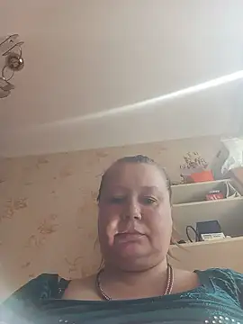 Snapshot of KiraStanton chatting on July 7, 2026, 1:37 pm KiraStanton online show from July 7, 2026, 1:37 pm