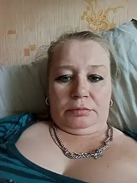 Snapshot of KiraStanton chatting on July 23, 2026, 2:37 pm KiraStanton online show from July 23, 2026, 2:37 pm