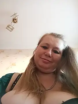 Snapshot of KiraStanton chatting on July 27, 2026, 4:41 am KiraStanton online show from July 27, 2026, 4:41 am