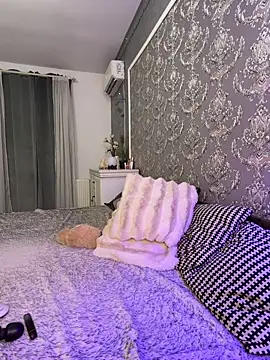 Snapshot of Olivia_Noor chatting on July 1, 2026, 8:19 pm Olivia Noor online show from July 1, 2026, 8:19 pm