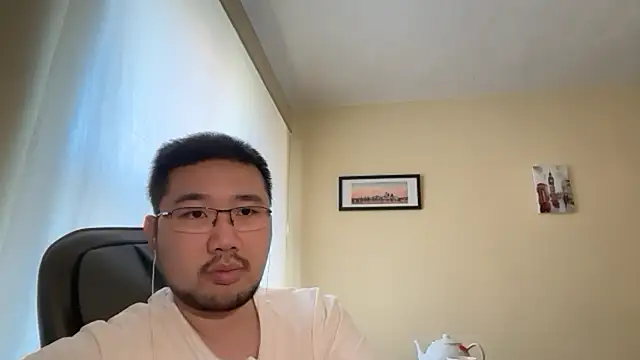 jasonryu2025 online show from April 22, 2026, 11:45 am
