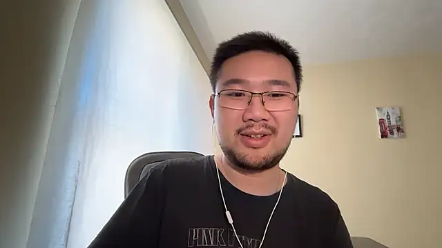 jasonryu2025 online show from April 25, 2026, 1:41 pm