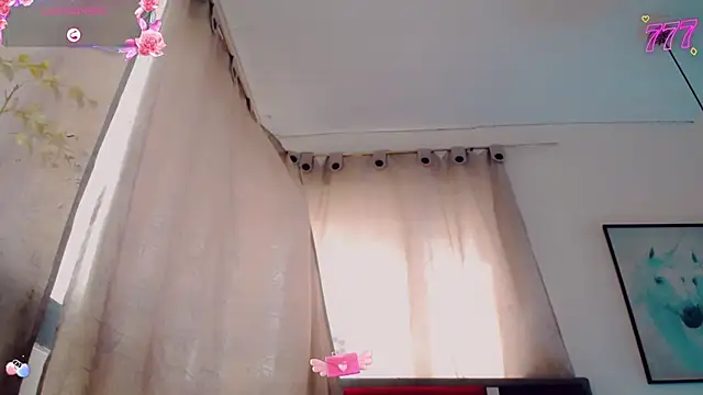 Snapshot of Abby_White__ chatting on July 4, 2026, 7:31 pm Abby White online show from July 4, 2026, 7:31 pm