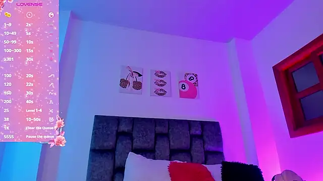 Violet Miller01 online show from March 8, 2026, 2:04 am