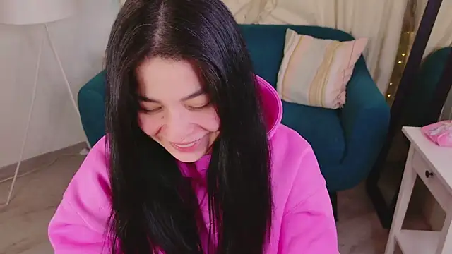 Erika Moan  online show from March 2, 2026, 7:15 am