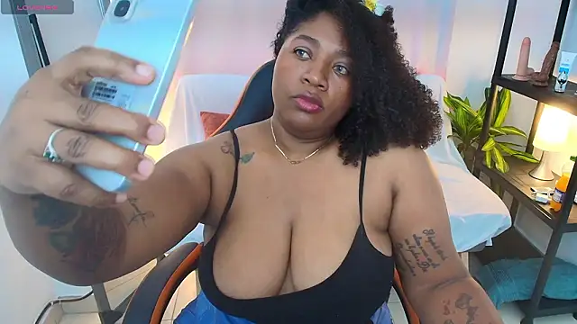 Megan-Small online show from March 9, 2026, 8:13 pm