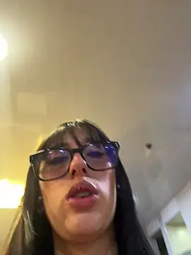 Snapshot of susi_chimm chatting on May 13, 2026, 1:30 pm susi chimm online show from May 13, 2026, 1:30 pm