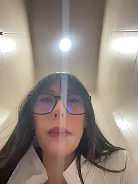 susi chimm online show from July 9, 2026, 1:37 pm