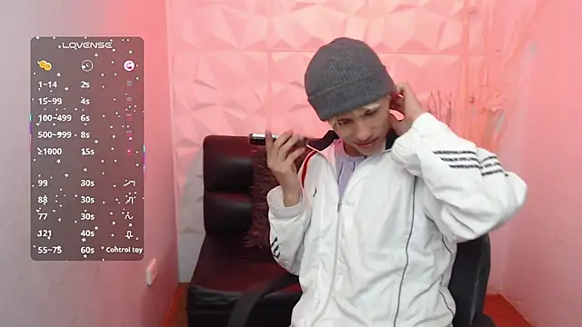 Snapshot of Stich_23 chatting on June 24, 2026, 5:50 am Stich 23 online show from June 24, 2026, 5:50 am