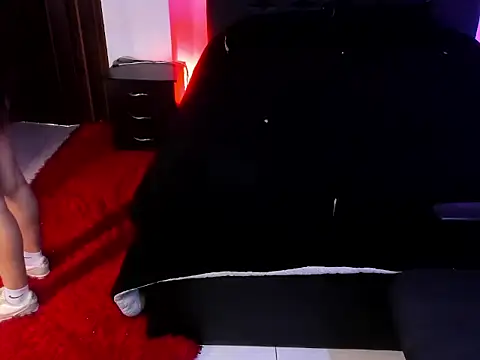 ginebrapurple online show from February 28, 2026, 5:47 pm