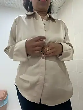 sessy grl online show from February 22, 2026, 6:46 am