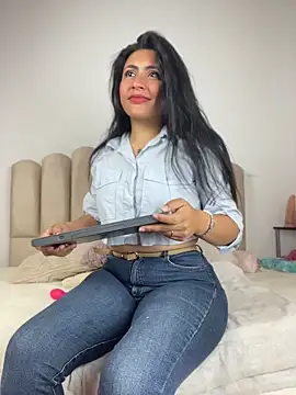 celeste z online show from April 30, 2026, 12:44 pm