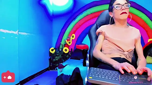 daisy jonexxx22 online show from April 7, 2026, 4:13 am