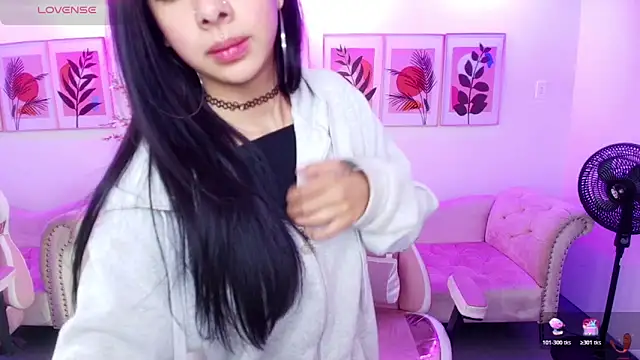 Chloe meoww online show from May 20, 2026, 12:11 pm