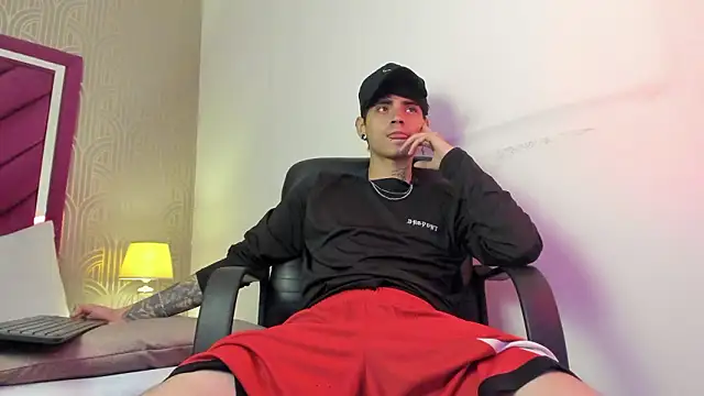 Dominic Foxx online show from March 10, 2026, 1:16 pm