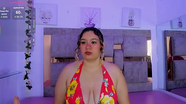 elara sweet  online show from March 8, 2026, 1:15 pm