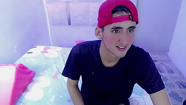 Snapshot of Houston_bby_ chatting on March 8, 2026, 2:04 am Houston bby online show from March 8, 2026, 2:04 am