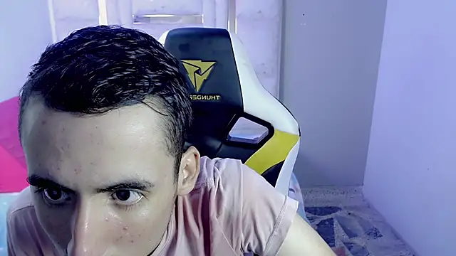 Snapshot of Houston_bby_ chatting on March 8, 2026, 8:34 pm Houston bby online show from March 8, 2026, 8:34 pm