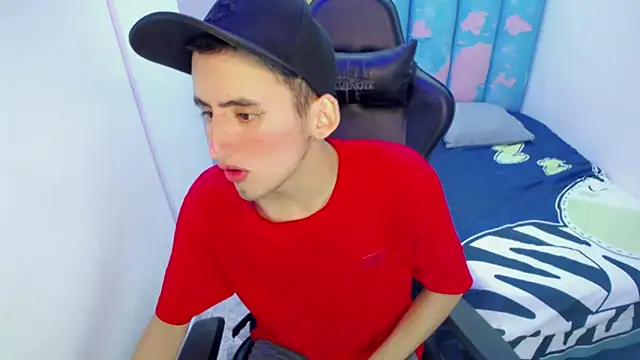 Snapshot of Houston_bby_ chatting on March 15, 2026, 8:48 pm Houston bby online show from March 15, 2026, 8:48 pm