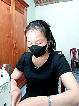 millkon online show from March 15, 2026, 3:12 am