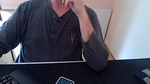 bebyzor online show from March 15, 2026, 2:56 pm