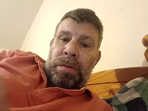 stud2512 online show from March 5, 2026, 11:01 pm