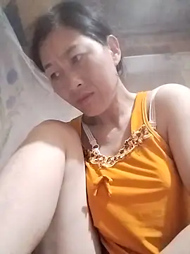 Snapshot of lris-Beauty77 chatting on May 31, 2026, 8:43 pm lris-Beauty77 online show from May 31, 2026, 8:43 pm