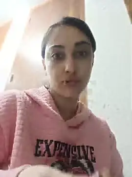 Snapshot of lagatitacantabra chatting on April 8, 2026, 4:01 am lagatitacantabra online show from April 8, 2026, 4:01 am
