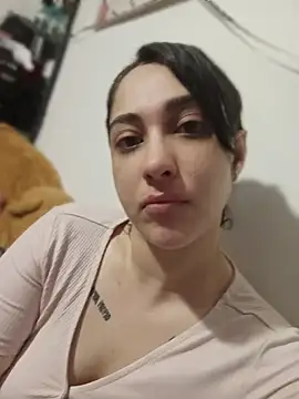 Snapshot of lagatitacantabra chatting on April 8, 2026, 10:10 pm lagatitacantabra online show from April 8, 2026, 10:10 pm