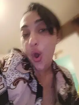 Snapshot of lagatitacantabra chatting on April 26, 2026, 11:52 am lagatitacantabra online show from April 26, 2026, 11:52 am