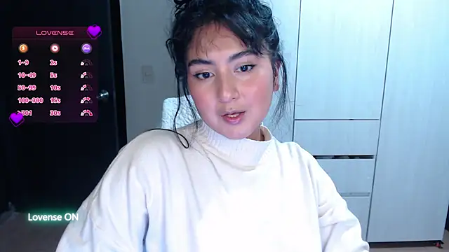 Snapshot of zakura_ania chatting on March 12, 2026, 4:40 am zakura ania online show from March 12, 2026, 4:40 am