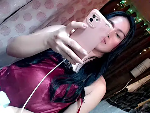 Chulafox online show from April 24, 2026, 7:05 pm