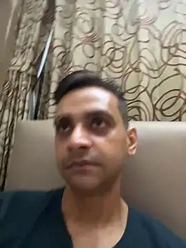 online4u08 online show from July 2, 2026, 8:48 pm