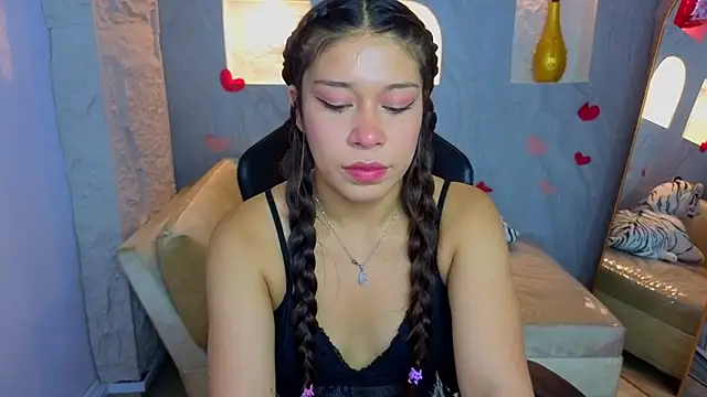 Snapshot of Genesis_b_ chatting on July 3, 2026, 8:04 pm Genesis b online show from July 3, 2026, 8:04 pm