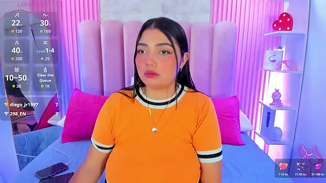 ArianaRougee online show from June 18, 2026, 9:14 am