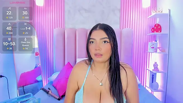 ArianaRougee online show from June 21, 2026, 11:46 am