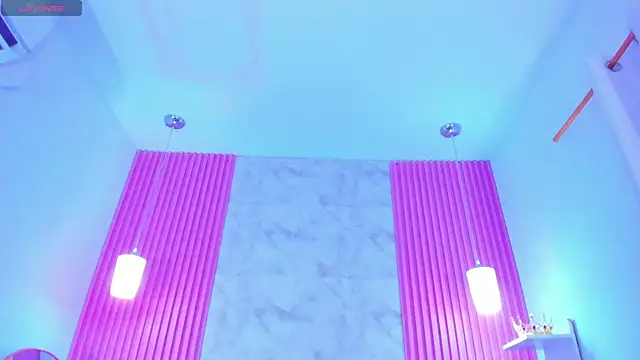 ArianaRougee online show from July 31, 2026, 3:17 am