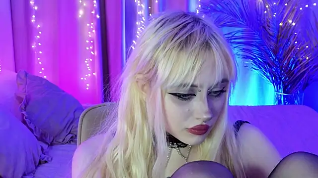 Snapshot of rraffaellka chatting on June 18, 2026, 9:41 pm rraffaellka online show from June 18, 2026, 9:41 pm